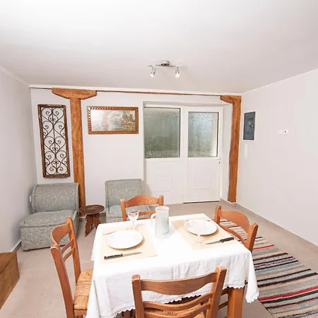 Apartamento Marianna's And Aristidis' Sívros